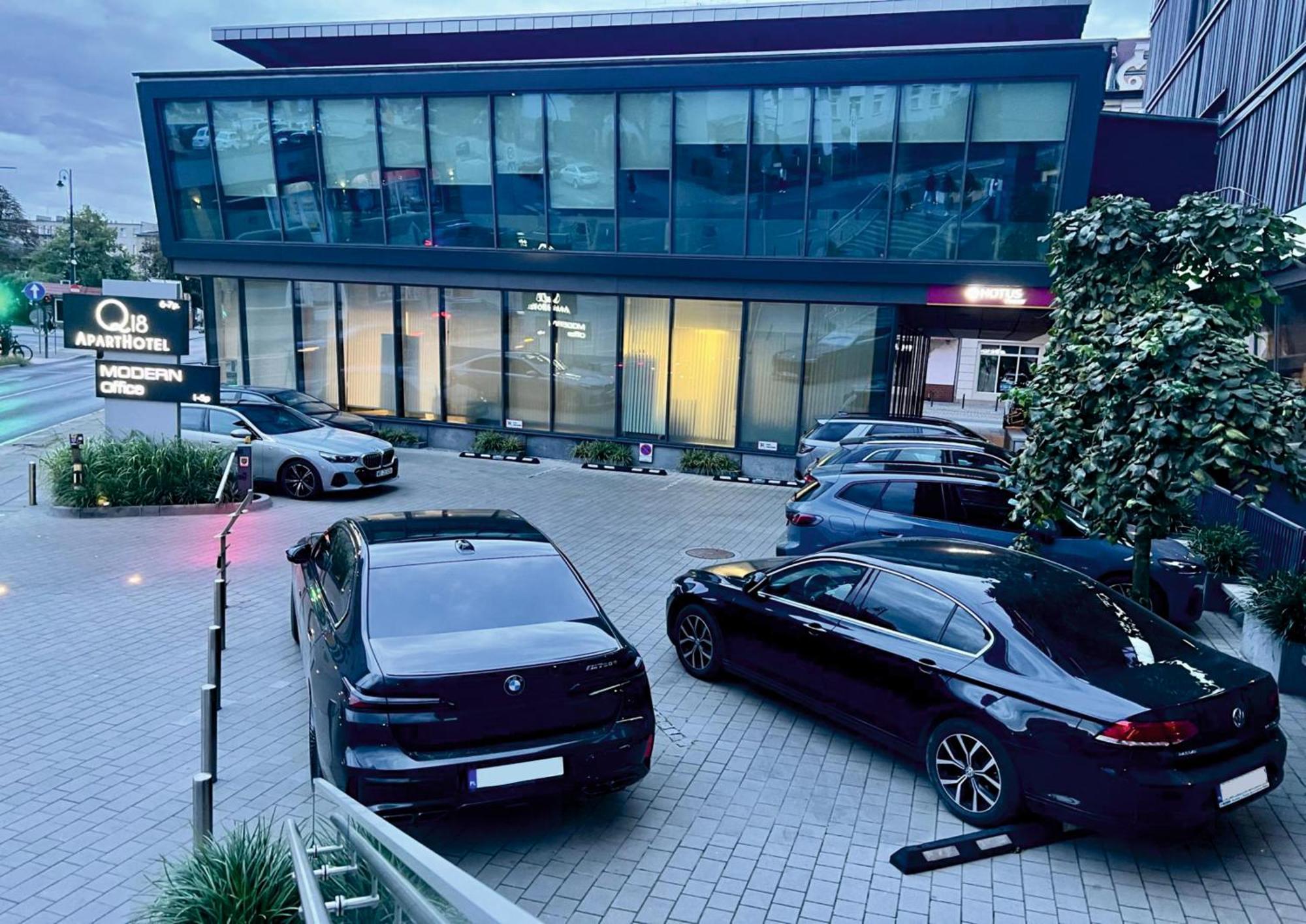 Q18 Aparthotel Bydgoszcz Eksteriør bilde